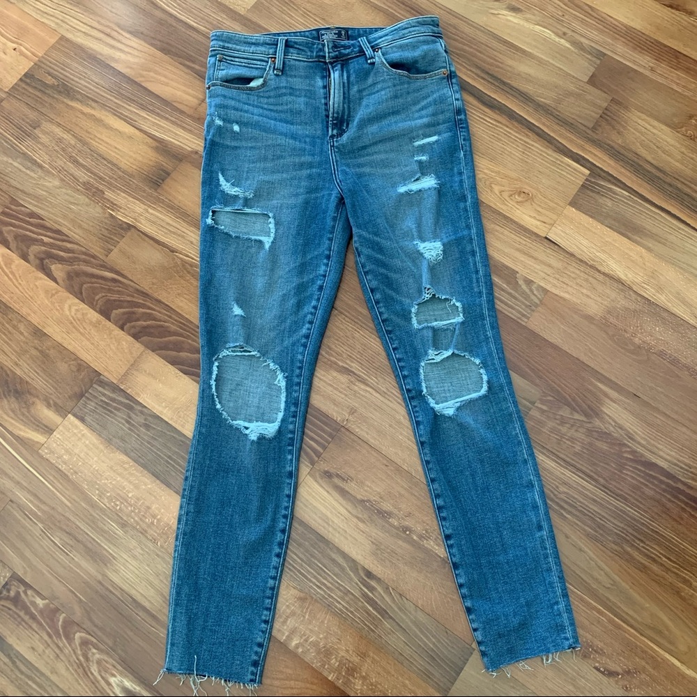 Abercrombie & Fitch Simone High Rise Super Skinny